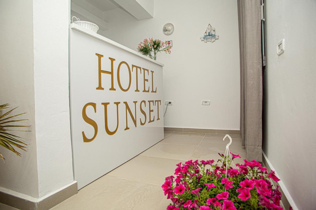 Hotel Sunset Gl Vlora Kültér fotó