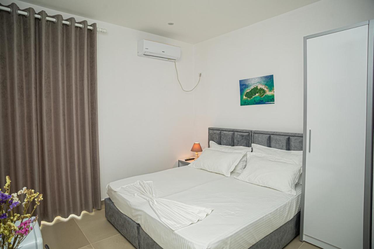 Hotel Sunset Gl Vlora Kültér fotó