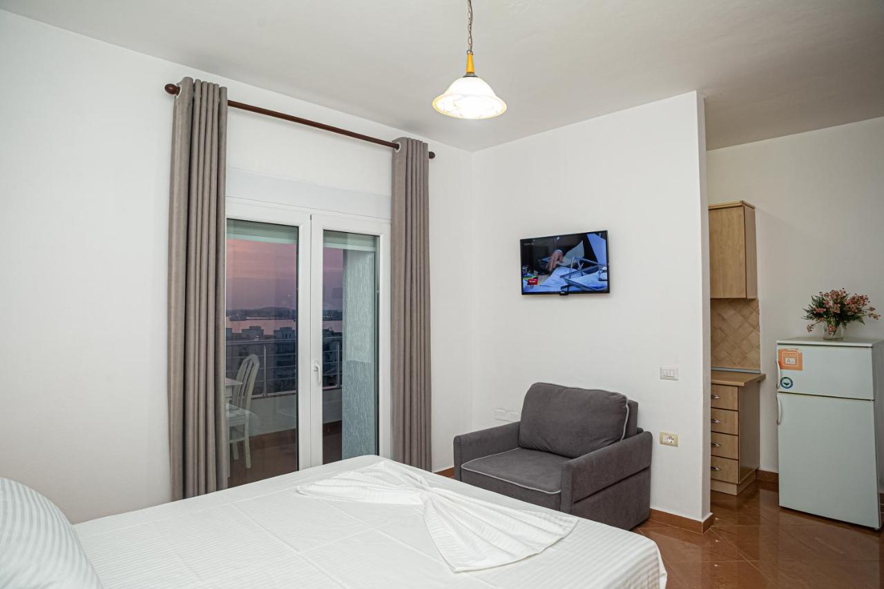 Hotel Sunset Gl Vlora Kültér fotó