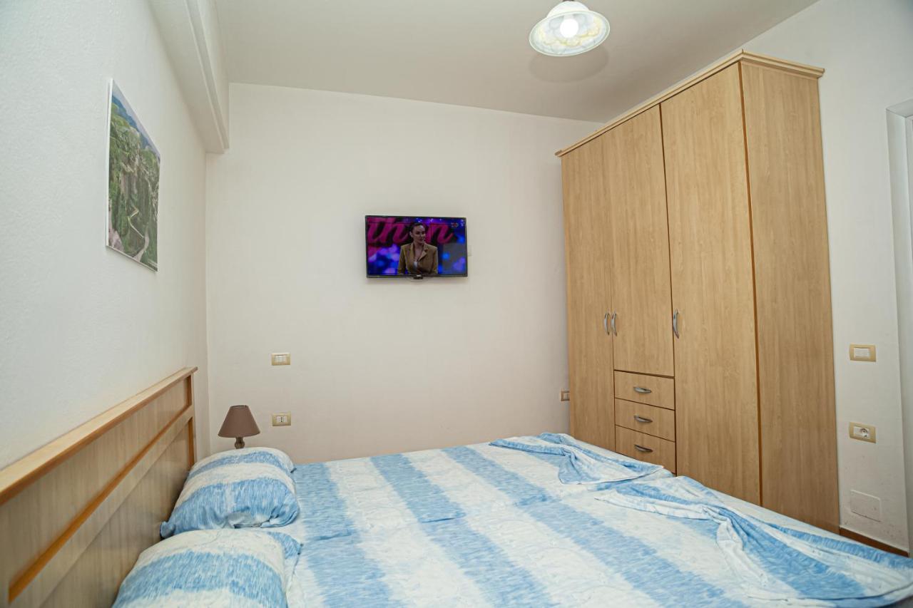 Hotel Sunset Gl Vlora Kültér fotó
